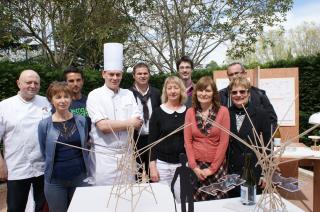 Le chef fabrice di Rienzo et les équipes pédagogiques des lycées Le Mirail et Renée Bonnet