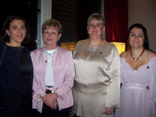 De gauche à droite : Myriam Jullien (Présidente région PACA-Monaco),Nicole Spitz (présidente fondatrice),  Corrine Veyssière (Présidente nationale et région Paris-Ile de France), et Patricia Derex (Présidente région Rhône-Alpes)