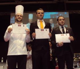 Le premier Trophée Cristal Michel Roth a été gagné par l'équipe de La Tour d'Argent composée de...