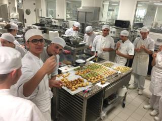 Des ateliers réalisés par les classes de terminales CAP de pâtisserie