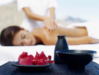 Un spa se définit surtout par la main du praticien qui dispense le soin, le contact humain,...