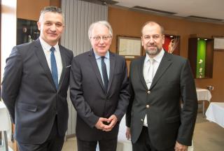 Laurent Bigourie, chef des travaux, Jacques Mordret et Damien Mazaudoux prêts à accueillir la...