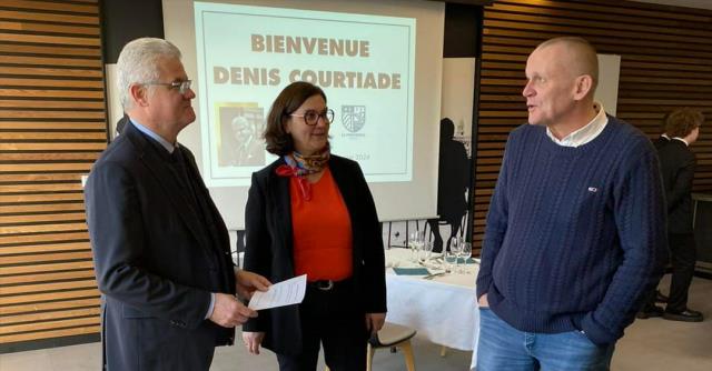 Denis Courtiade, Lise Bracquart (qui a organisé cette journée) et Philippe Besin, Chef d'établissement)