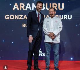 Gwendal Poullennec, Directeur international du Guide Michelin, et Gonzalo Aramburu, chef-propriétaire du premier restaurant  argentin 2 étoiles Michelin.