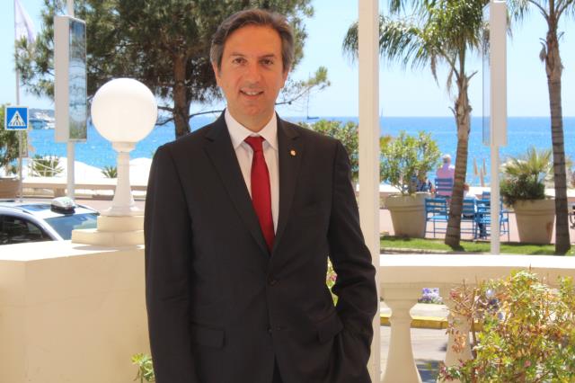 Giuseppe Vincelli, directeur général de l'InterContinental Carlton Cannes