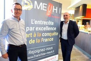 Les créateurs de l'enseigne Mathieu Boudot ( à g) et Jérôme Le Néa, ont fêté les 5 ans de MEUH! et...