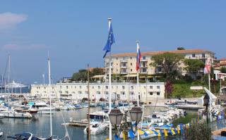 L'hôtel La Voile d'Or, niché au bout du port de Saint-Jean-Cap-Ferrat