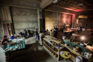 Le salle et la cuisine du Freegan Pony, Paris XIXe