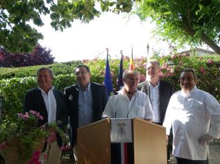 De gauche à droite : Jean-Luc Fabre, Jean-Pierre Serra, Jean-Pierre Bottero, François Cavallier et...