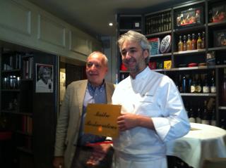 François Berléand et Pierre Negrevergne, chef de La Terrasse Mirabeau (Paris, XVIe) et Maître...