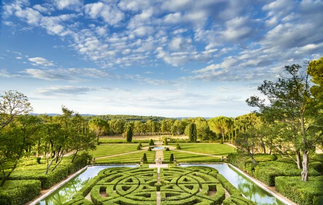 Le jardin à la française a inspiré le logo du domaine