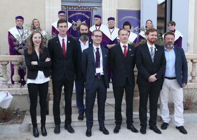 Charlotte Guyot, Vincent Bourrier, Philippe Nusswitz (président régional des sommeliers), Romain Hache, Dorian Toussaint, Clément Rogé et Serge Gradassi (président du syndicat des vignerons).