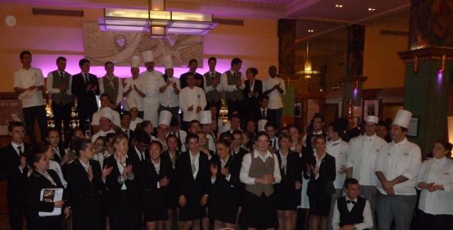 Les étudiants de l'Institut Paul Bocuse à la Coupole.