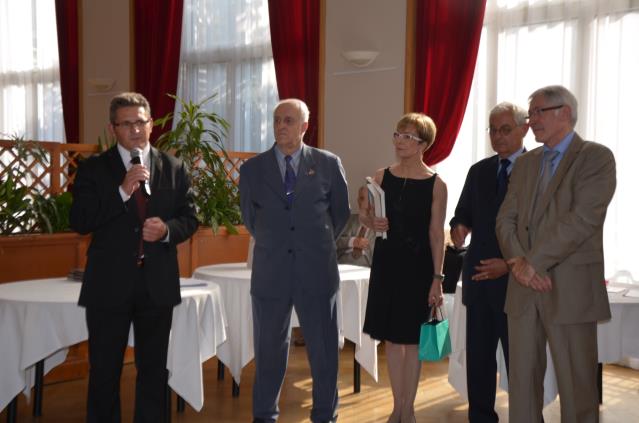 Michel Lugnier, Inspecteur général de l'Education Nationale, Pierre Berthet, Dominique Loiseau, Alain Villacompa (Coupe georges Baptiste) et Christian Badinand lors de la clôture de la journée.