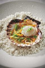 Coquilles Saint-Jacques au chou vert