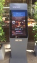 Telefunken présente son pupitre tactile outdoor et sa solution "Menu On Line"